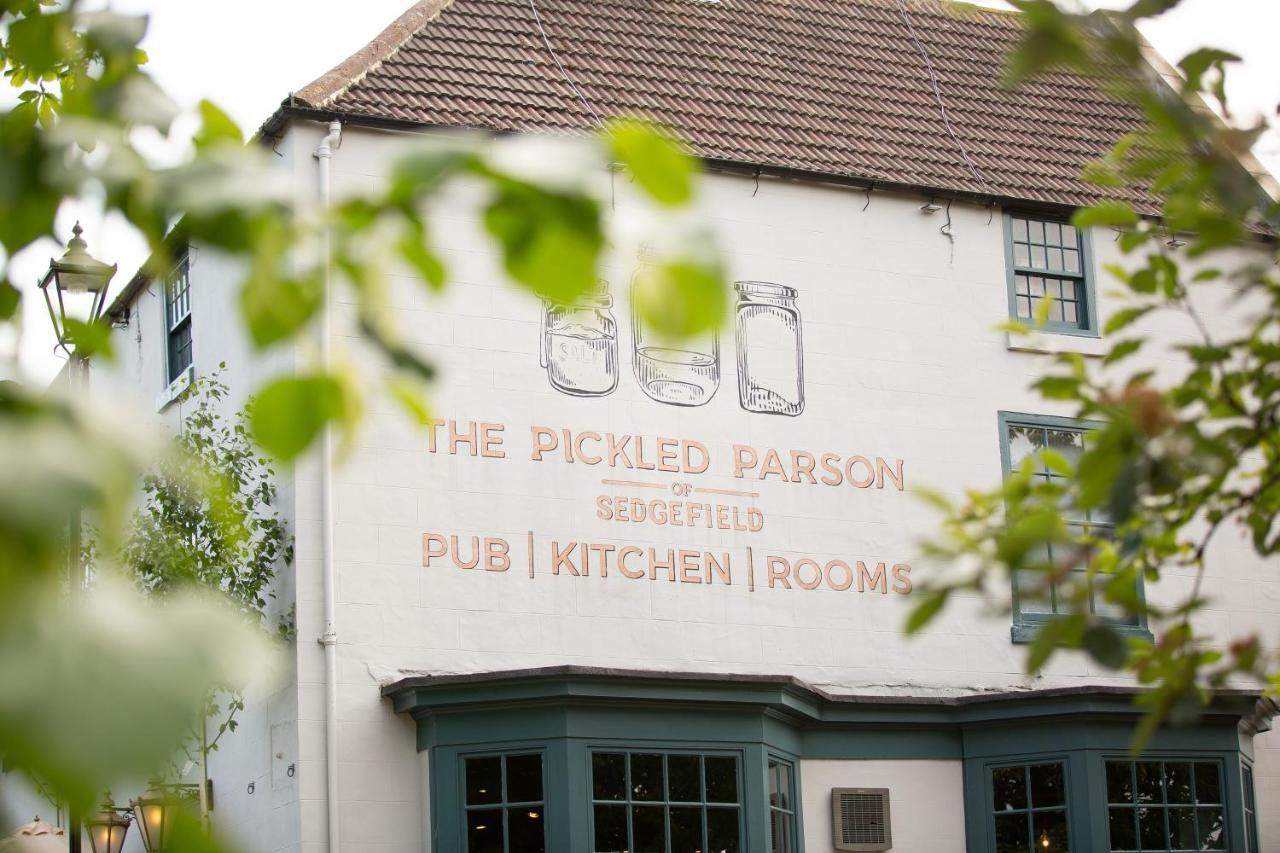 The Pickled Parson Of Sedgefield Hotel Exterior photo